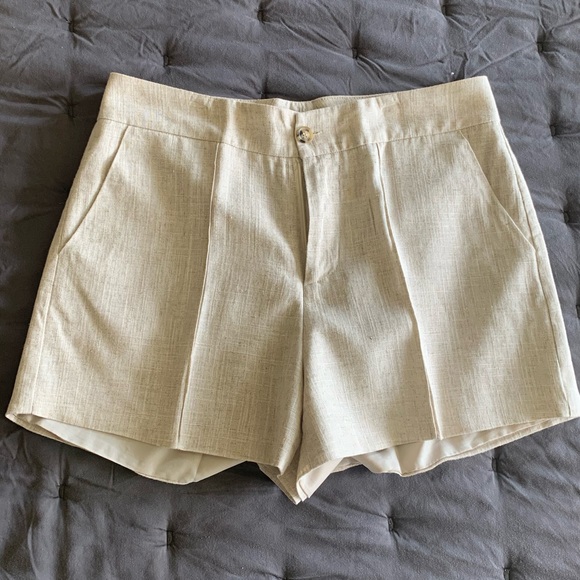 Linen Shorts - Picture 1 of 5